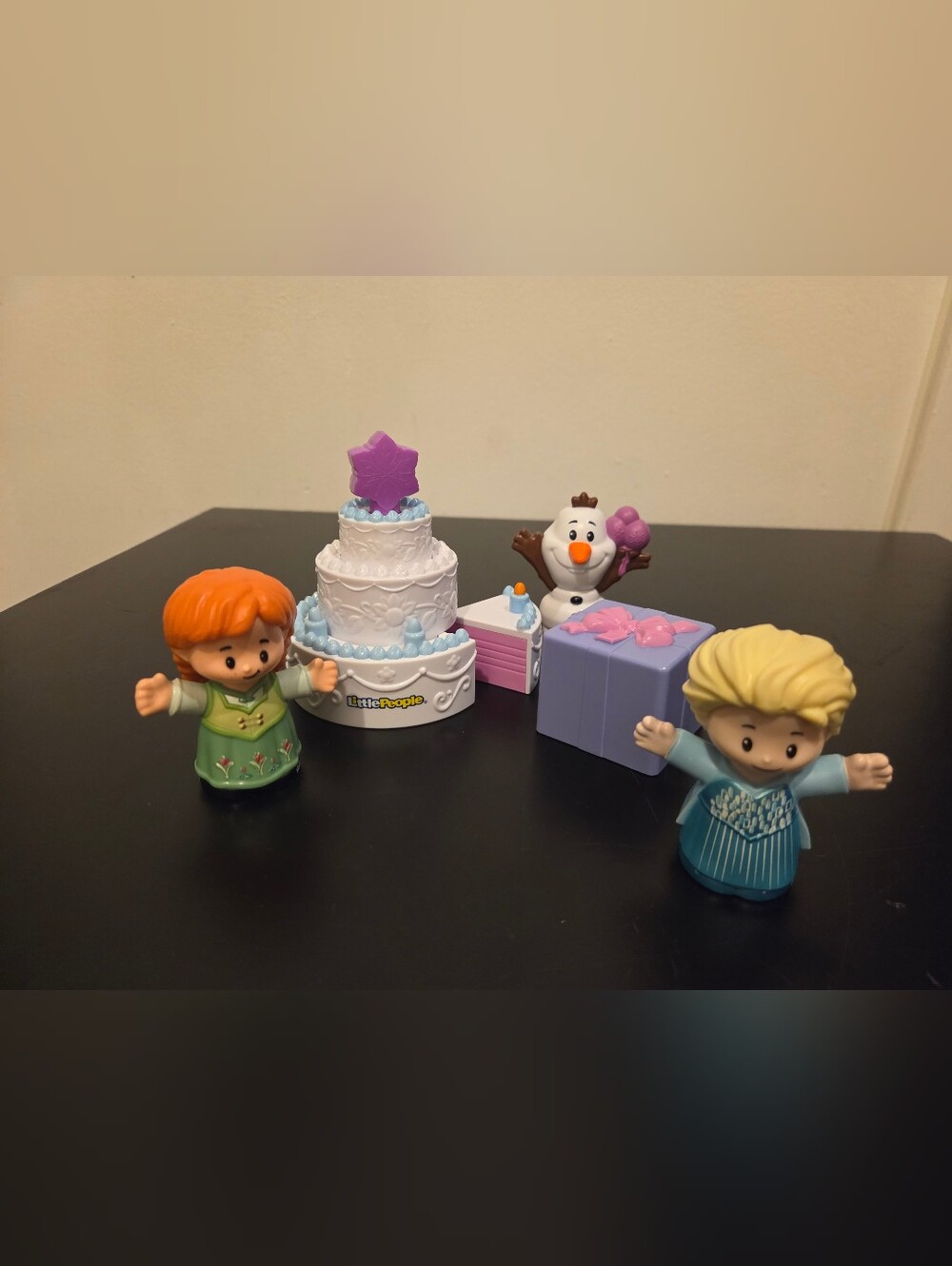 Little People Disney Frozen Elsa & Olafs Party